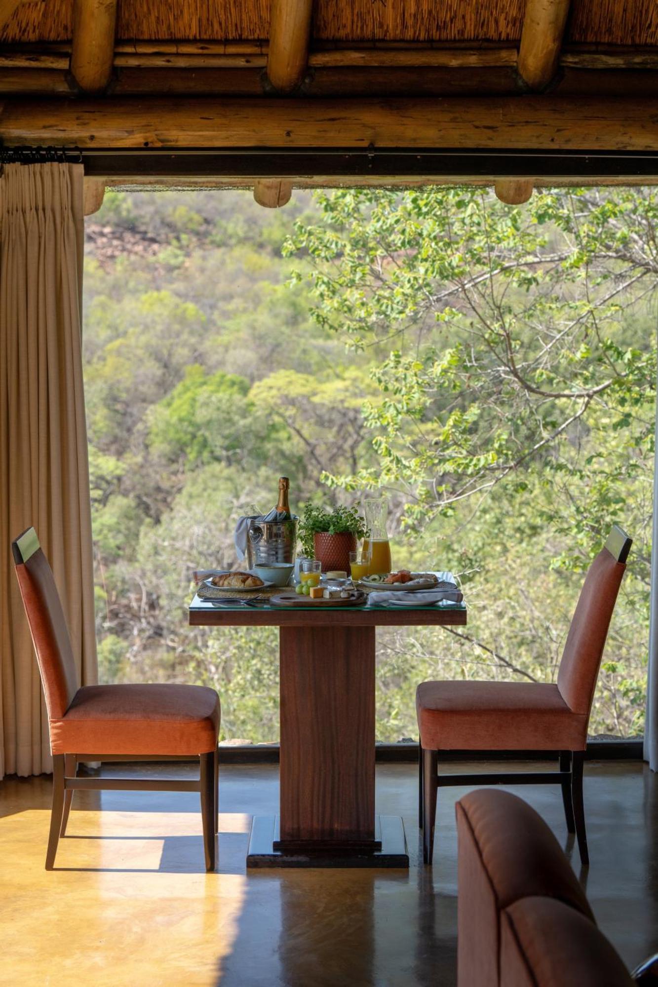 שמורת הצייד ולחפונדן Sediba Luxury Safari Lodge מראה חיצוני תמונה